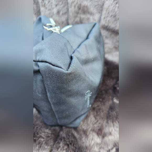 Salvatore Ferragamo Perfume/cosmetics pouch 👝 - Picture 15 of 16